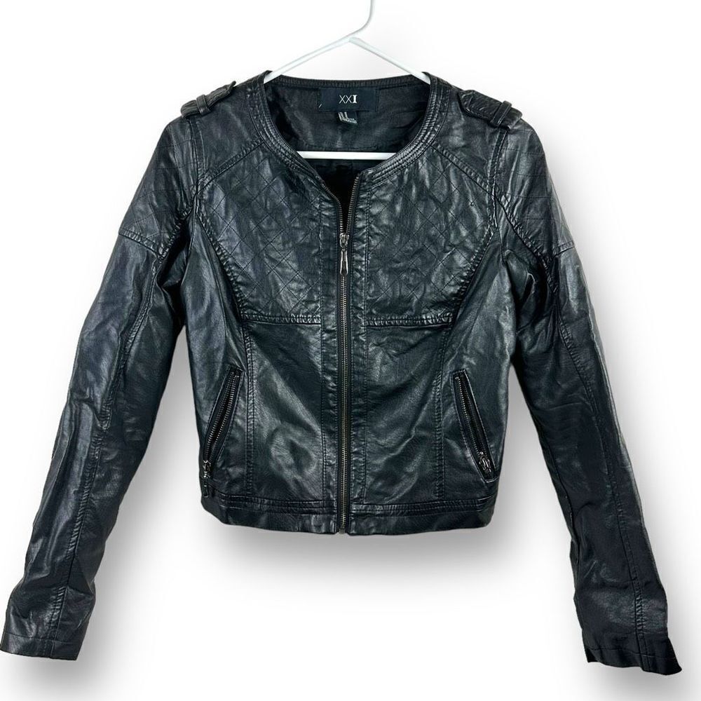 Forever 21 Faux Leather Jacket Women's Size M Black Moto Style Lined‎